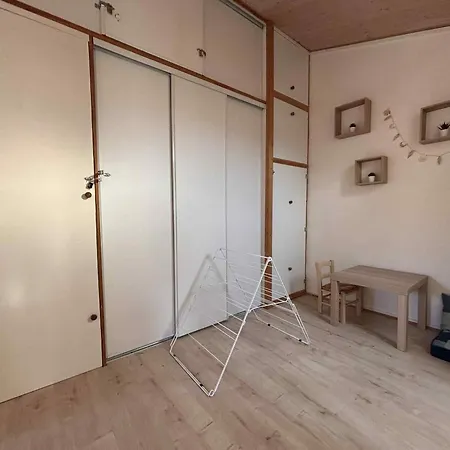 펜션 Maisonnette 4 Pers A 500m - Terrasse Et Barbecue - Fr-1-194-345