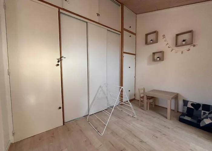 Holiday home Maisonnette 4 Pers A 500m - Terrasse Et Barbecue - Fr-1-194-345